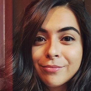 Meet your Posher, Ayla